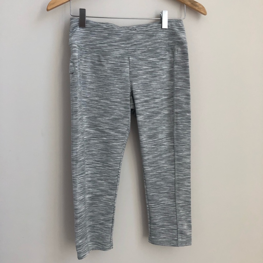 Heather Grey Cropped Legging